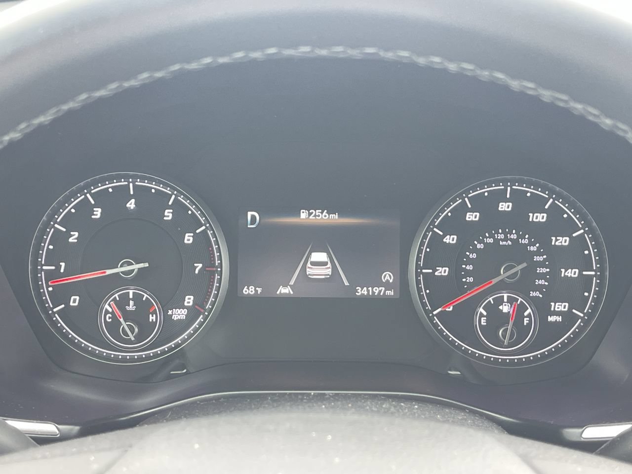 Used 2023 SHIMMERING SILVER HYUNDAI SEL image 6