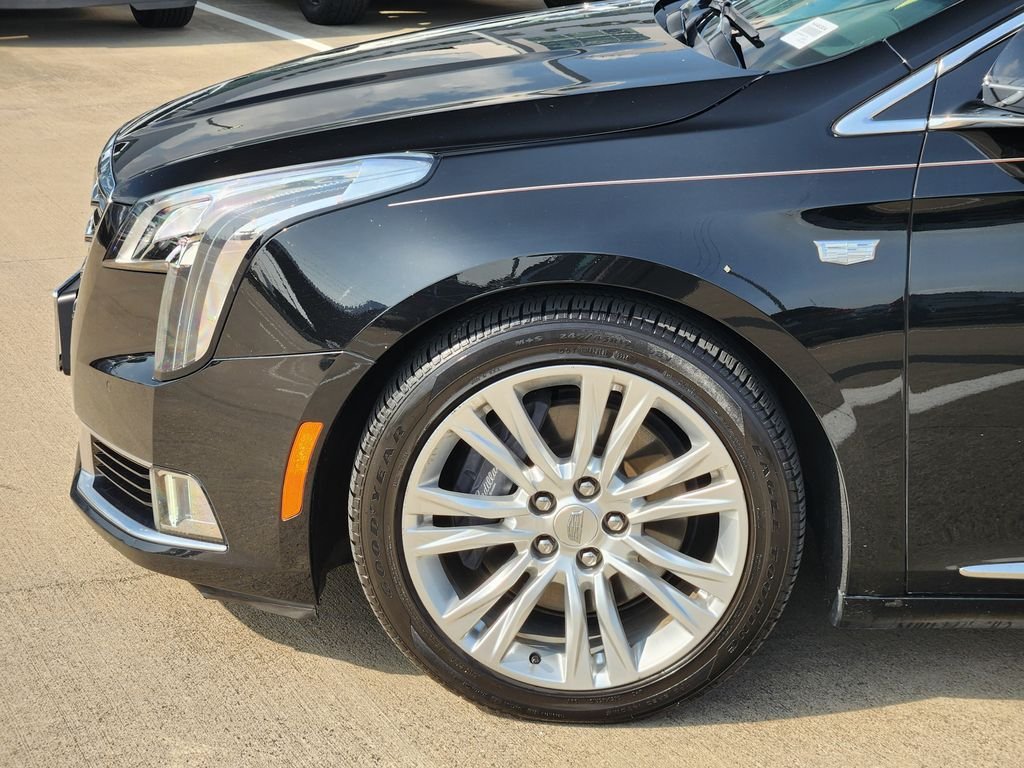 Used 2018 Black Raven Cadillac Luxury image 8