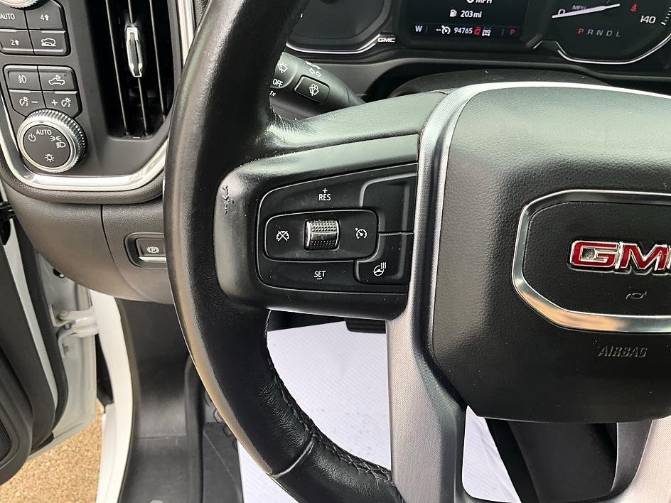 Used 2020 White GMC Elevation image 35