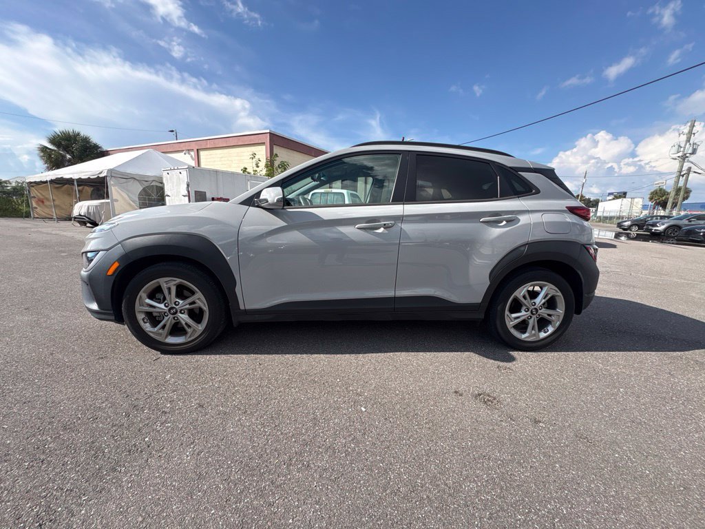 2023 Hyundai Kona SEL - Photo 6