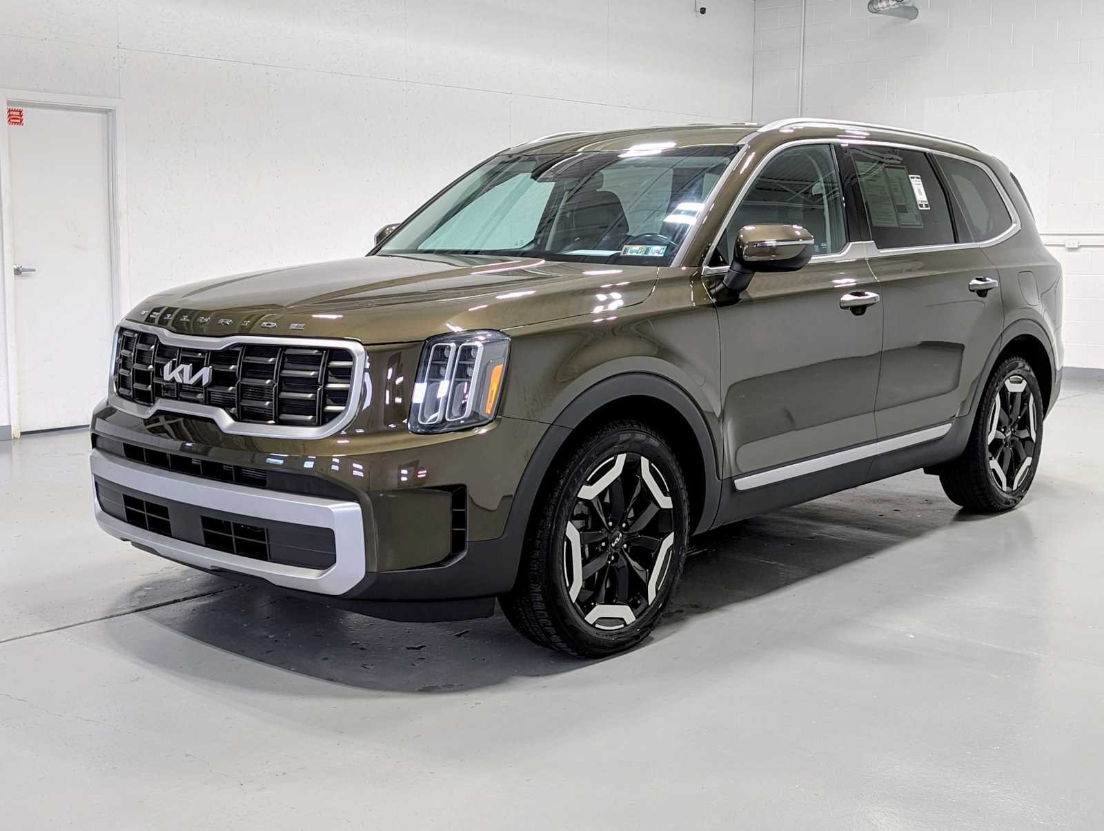 2024 Kia Telluride S
