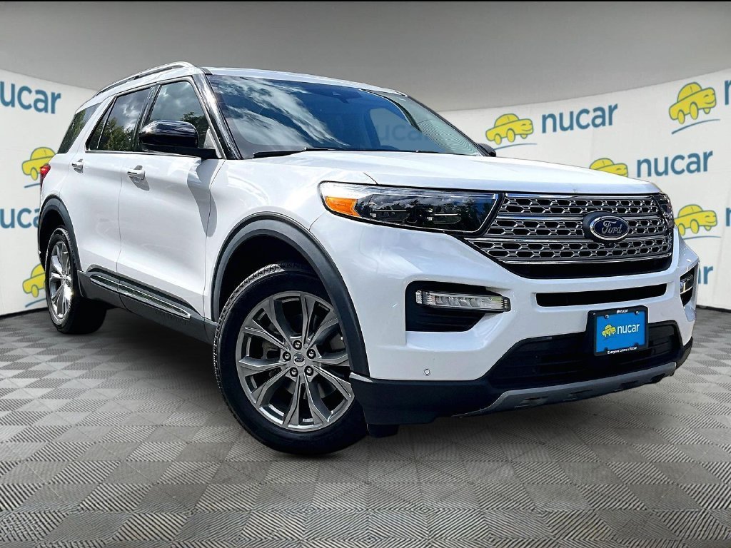 Used 2022 White Ford Limited image 1