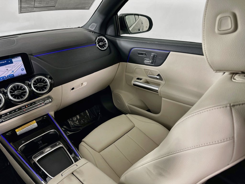 New 2026 Cosmos Black Metallic Mercedes-Benz GLA 250 image 57