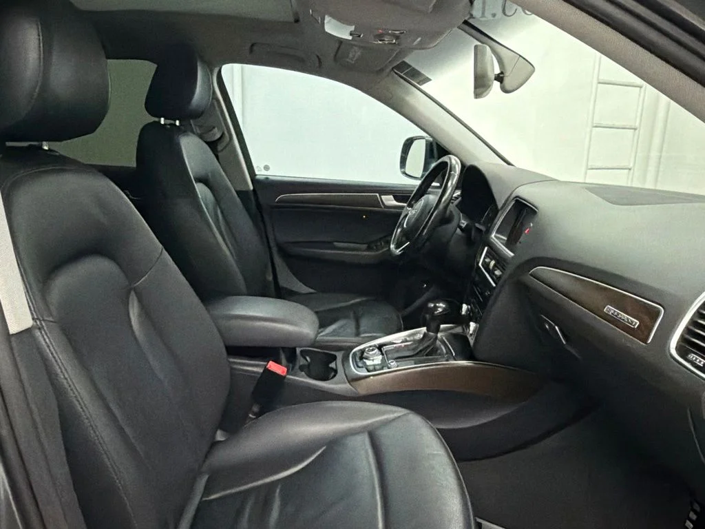 Used 2016 Gray Audi 3.0T Premium Plus image 32