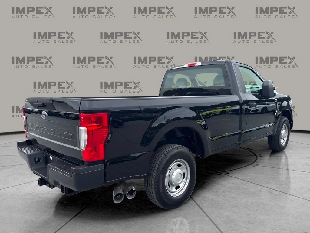 Used 2022 Black Ford XL image 5