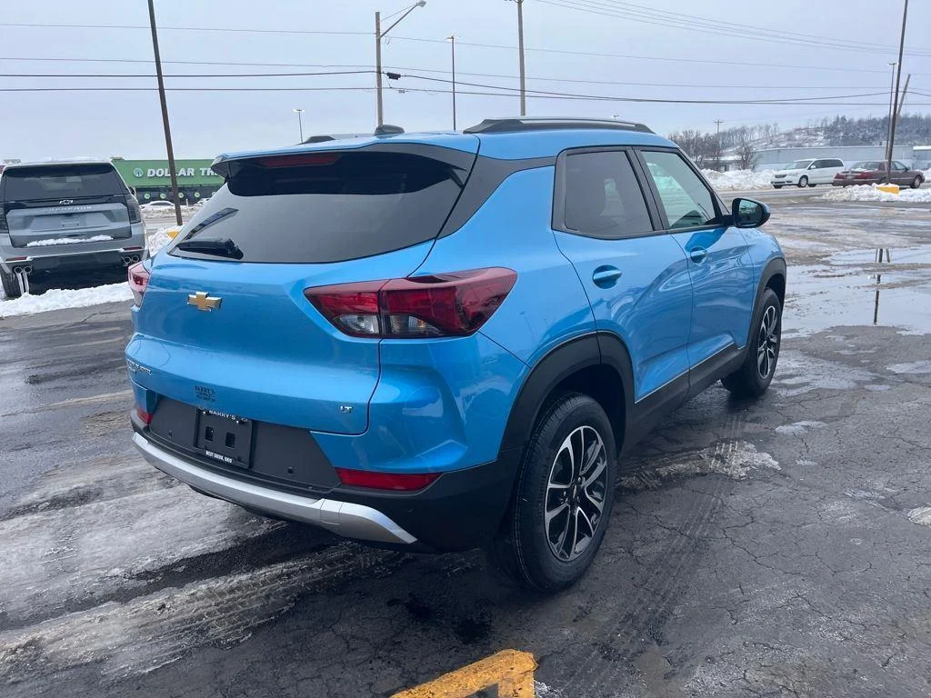 New 2026 Marina Blue Metallic Chevrolet LT image 4