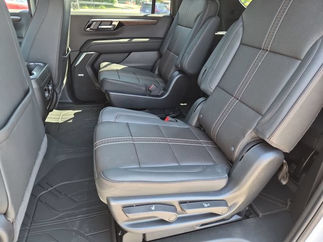 2026 Chevrolet Suburban High Country - Photo 25