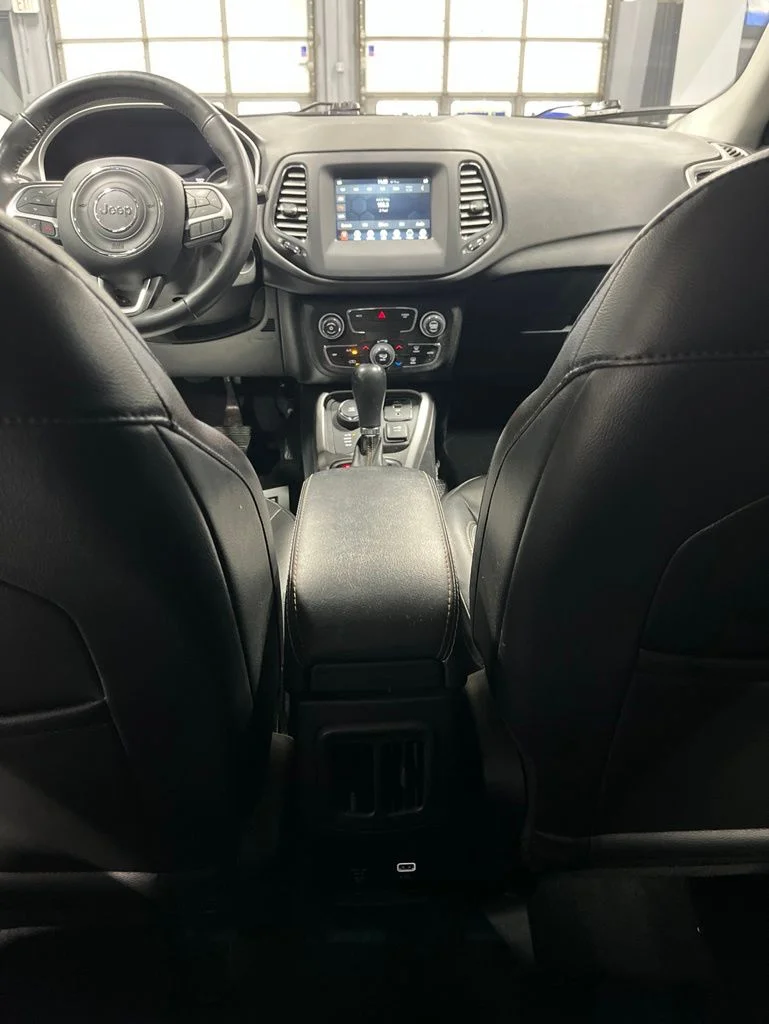 Used 2019 White Clearcoat Jeep Latitude image 35