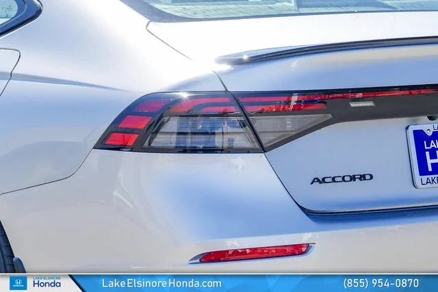 New 2026 Solar Silver Metallic Honda Sport Hybrid image 9