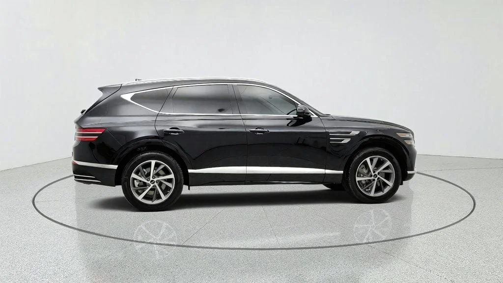 Used 2025 Vik Black Genesis 3.5T Advanced AWD image 4