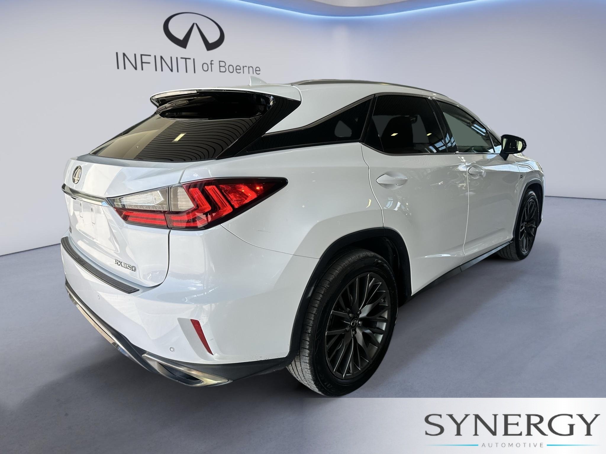 Used 2016 Ultra White Lexus F Sport image 4