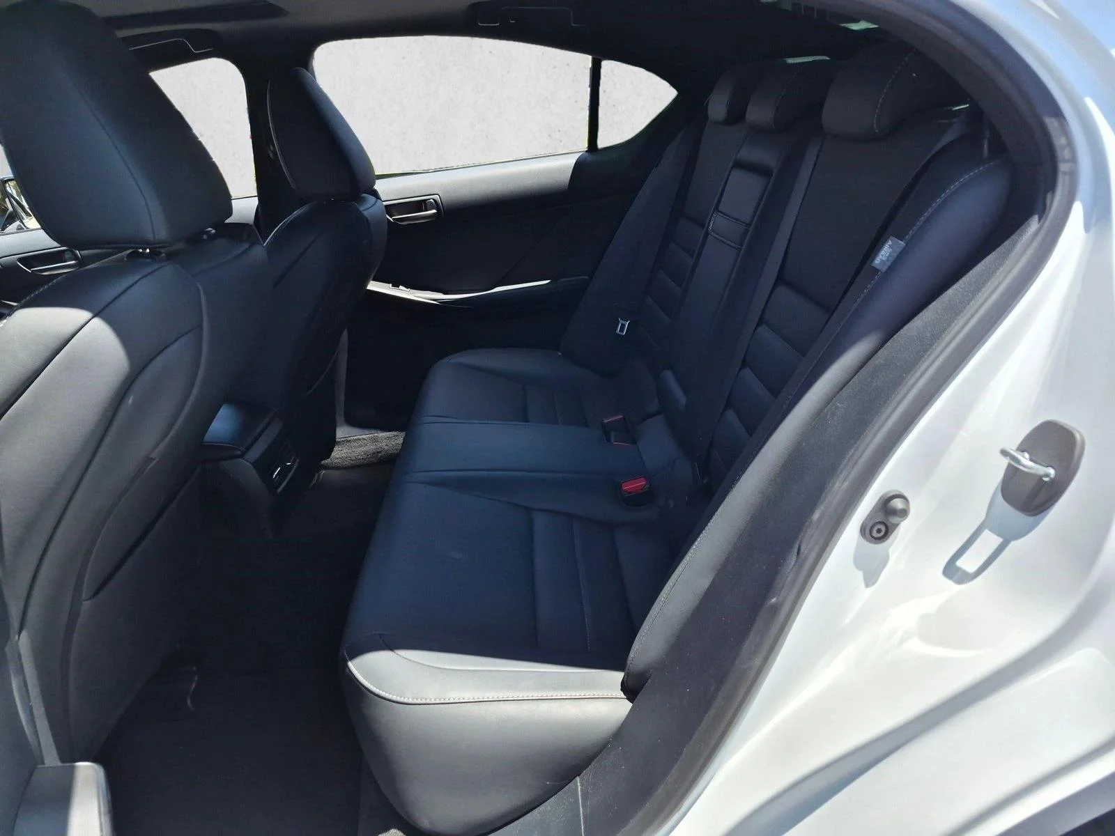 Certified Used 2023 Ultra White Lexus F SPORT image 18