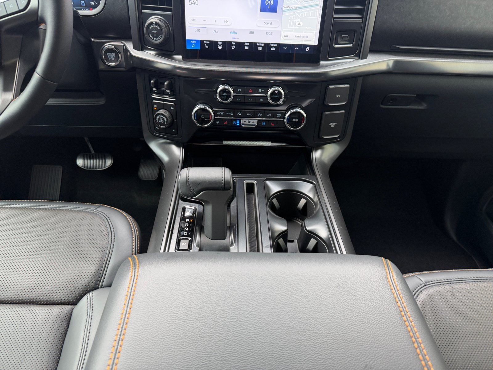 New 2026 Carbonized Gray Metallic Ford Tremor image 12