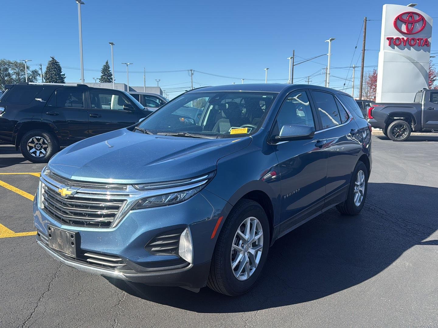Used 2024 Lakeshore Blue Metallic Chevrolet LT image 7