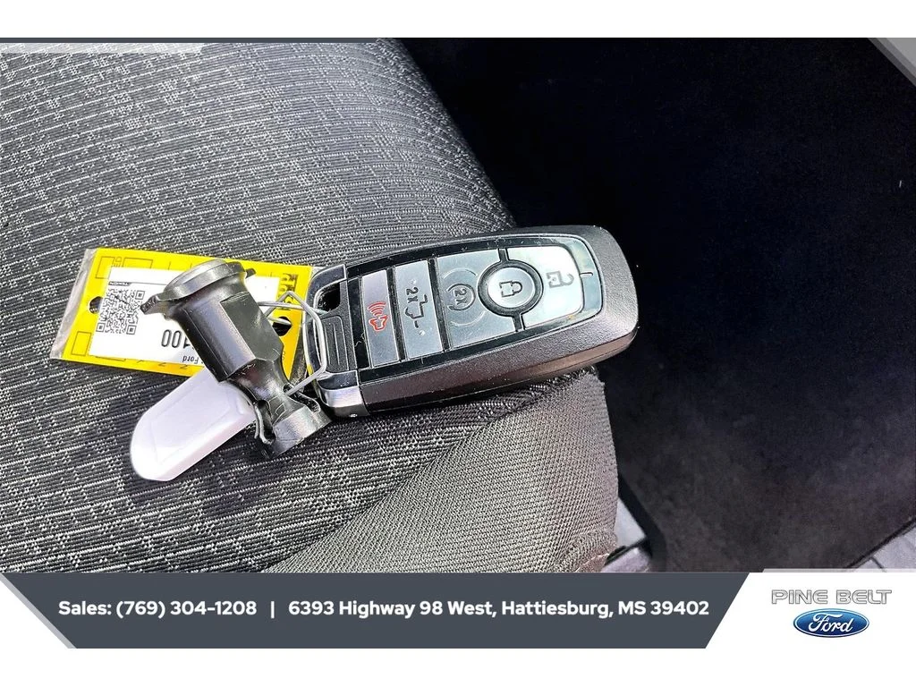 Certified Used 2023 Agate Black Metallic Ford XLT image 9
