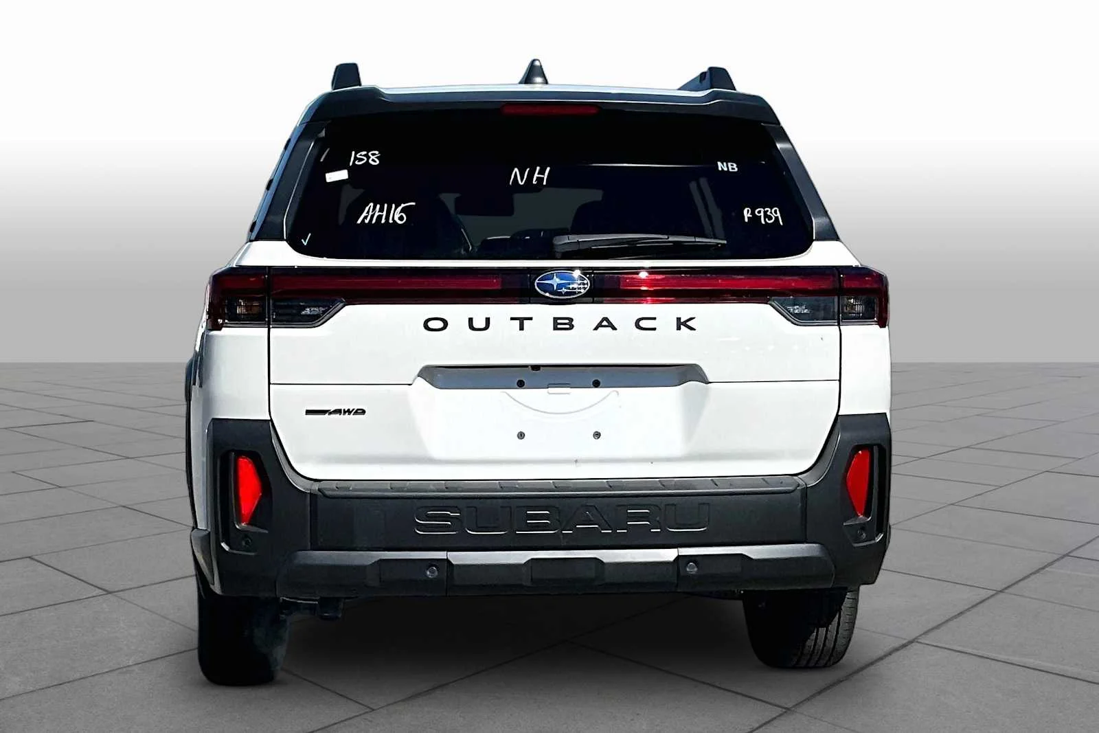 New 2026 Crystal White Pearl Subaru Limited image 4