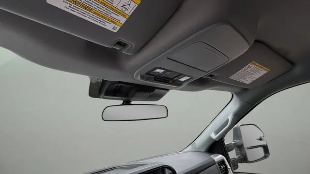 Used 2025 White Ford XLT image 28