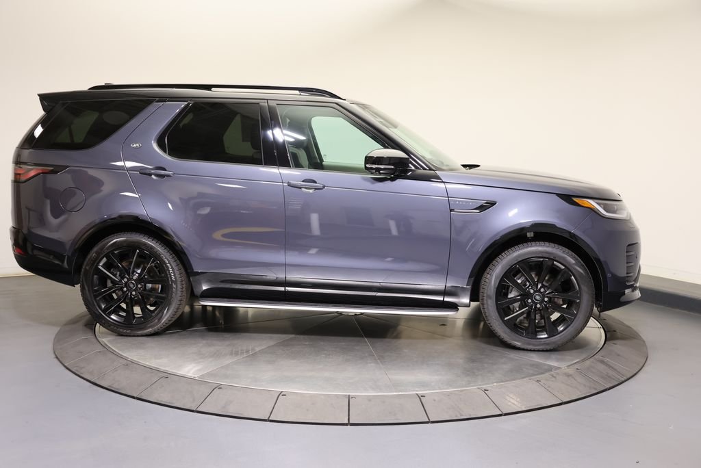 New 2026 Varesine Blue Land Rover Dynamic SE image 6