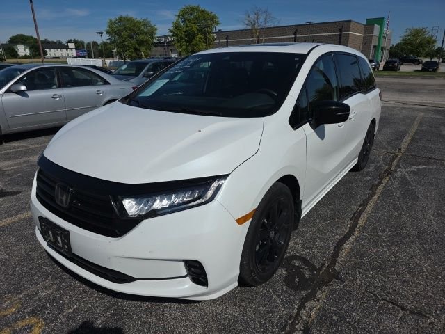 2024 Honda Odyssey SPORT's photo