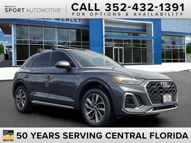 2022 Audi Q5 45 Premium Plus's photo