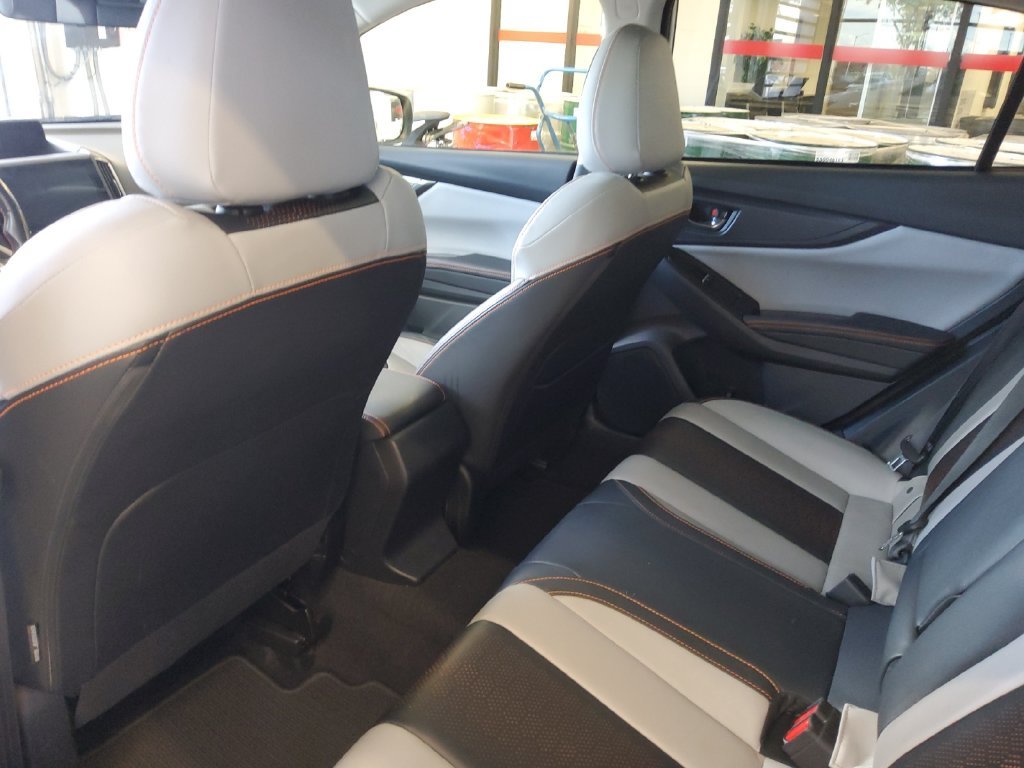 Used 2022 White Subaru Limited image 19
