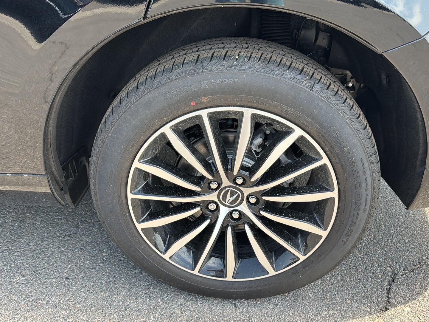 New 2026 Majestic Black Pearl Acura SH-AWD w/Advance image 12