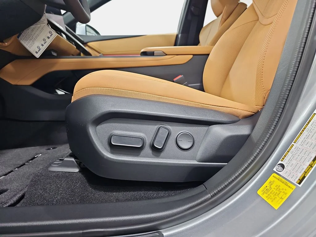 New 2026 Iridium Lexus PREMIUM AWD image 28