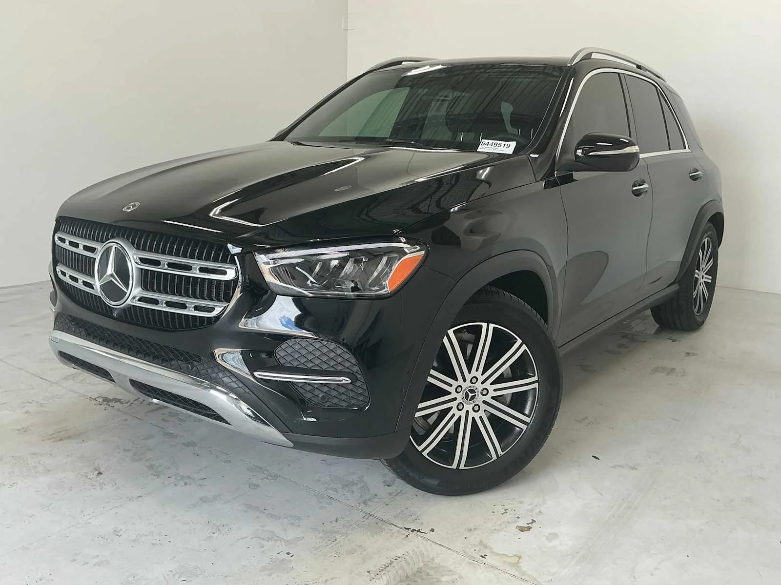 Certified Used 2026 Black Mercedes-Benz GLE 350 image 3