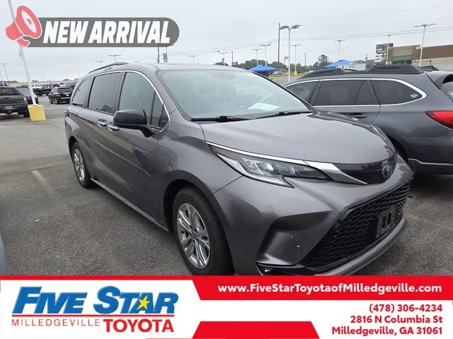 Used 2022 Gray Toyota XSE image 1