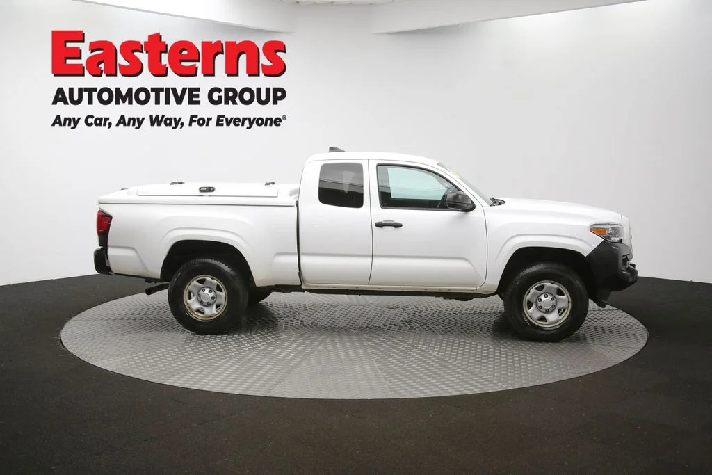 Used 2019 White Toyota SR image 42