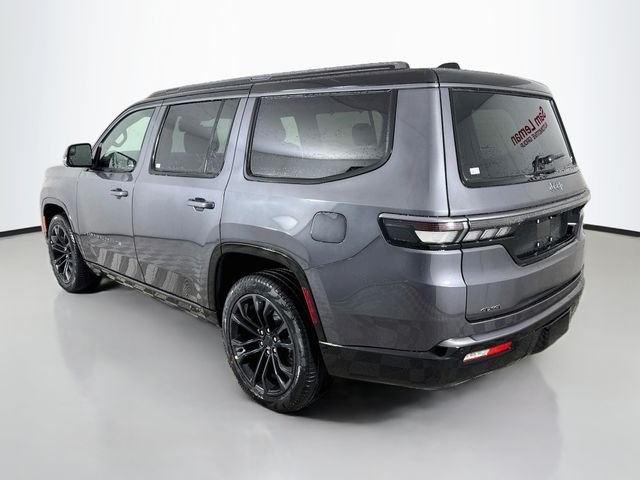 New 2026 Baltic-Gray Metallic Clear-Coat Exterior Paint Jeep Summit Reserve image 5