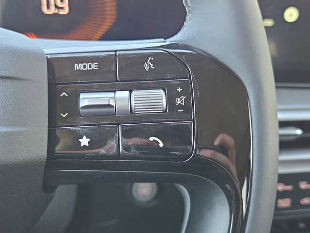 New 2026 White Kia X-Line EX image 11