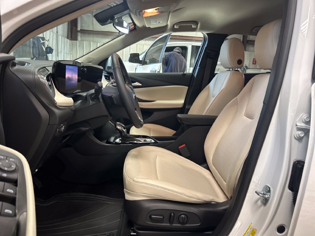 Used 2024 Summit White Buick Preferred image 14