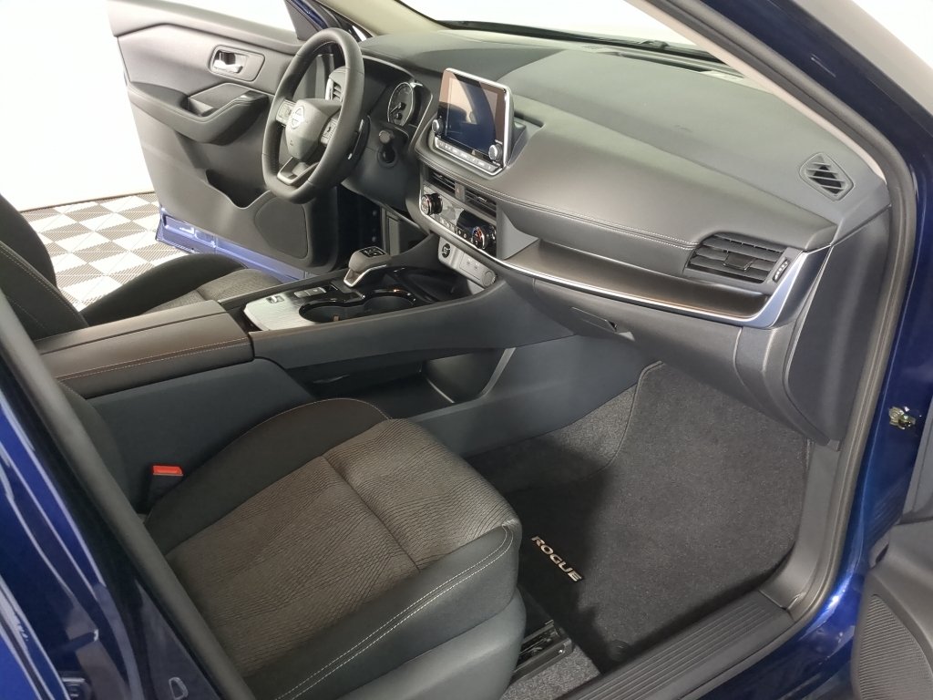 New 2026 Deep Ocean Blue Pearl Nissan SV image 20