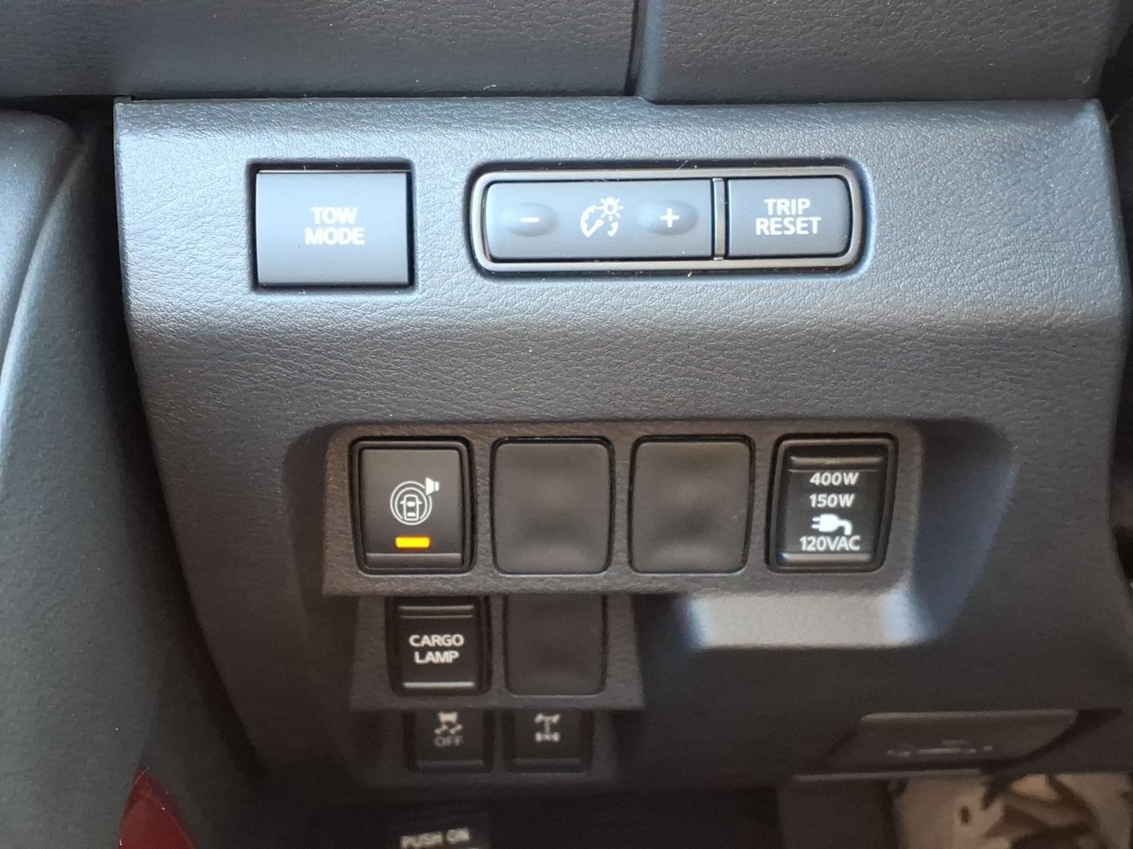 2026 Nissan Frontier Crew Cab PRO-4X® Black at Robbins Nissan