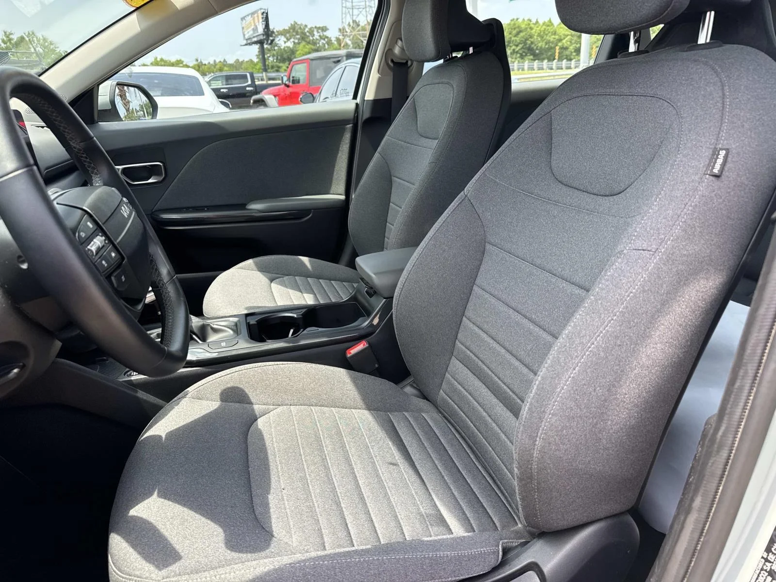 Certified Used 2025 Morning Haze Kia EX FWD image 15