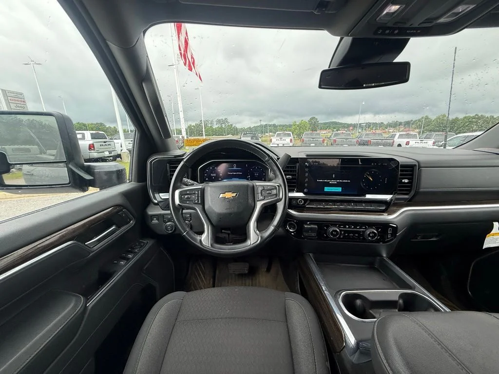 Used 2024 Gray Chevrolet LT image 8