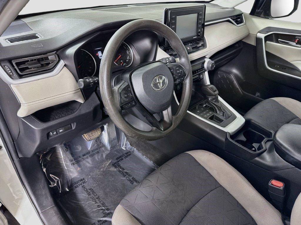 Used 2020 Super White Toyota XLE image 19