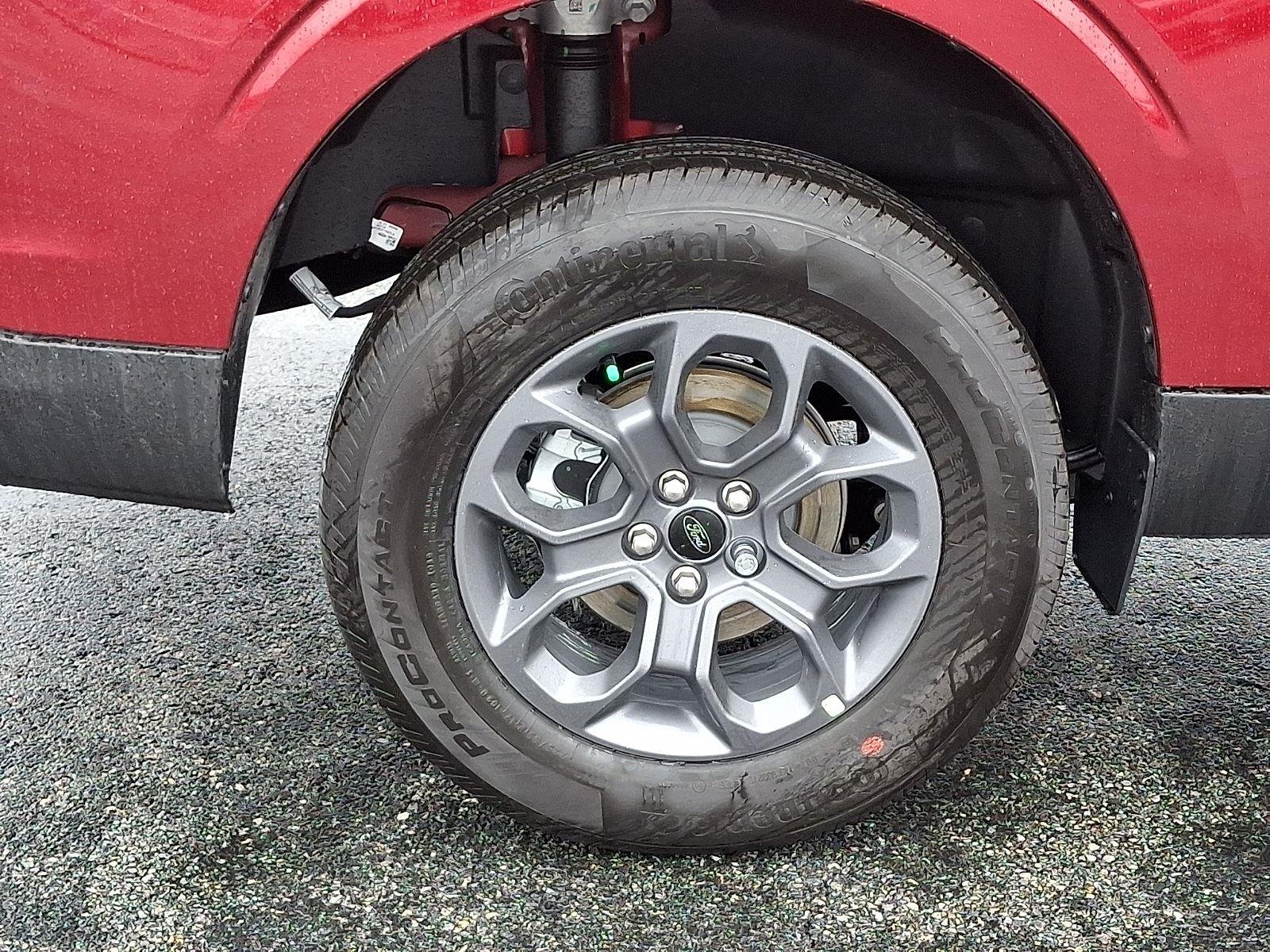 New 2026 Ruby Red Metallic Tinted Clearcoat Ford XLT image 5