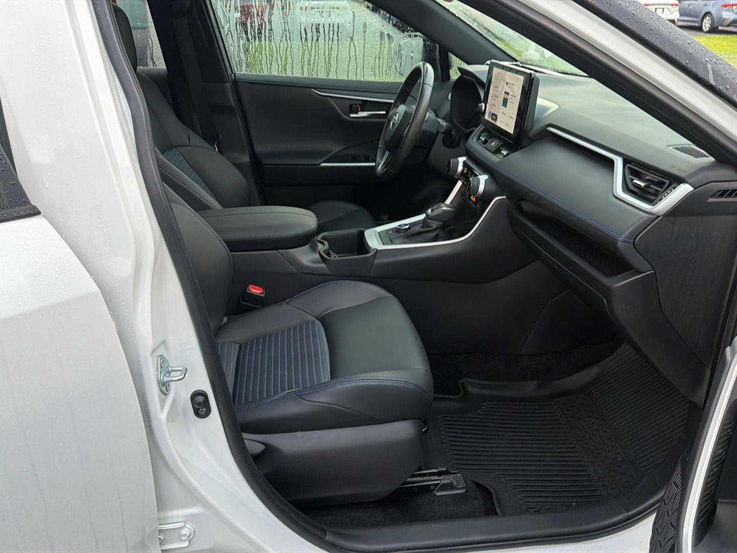 Used 2024 Wind Chill Pearl w/Midnight Black Metallic Roof Toyota Hybrid XSE image 13
