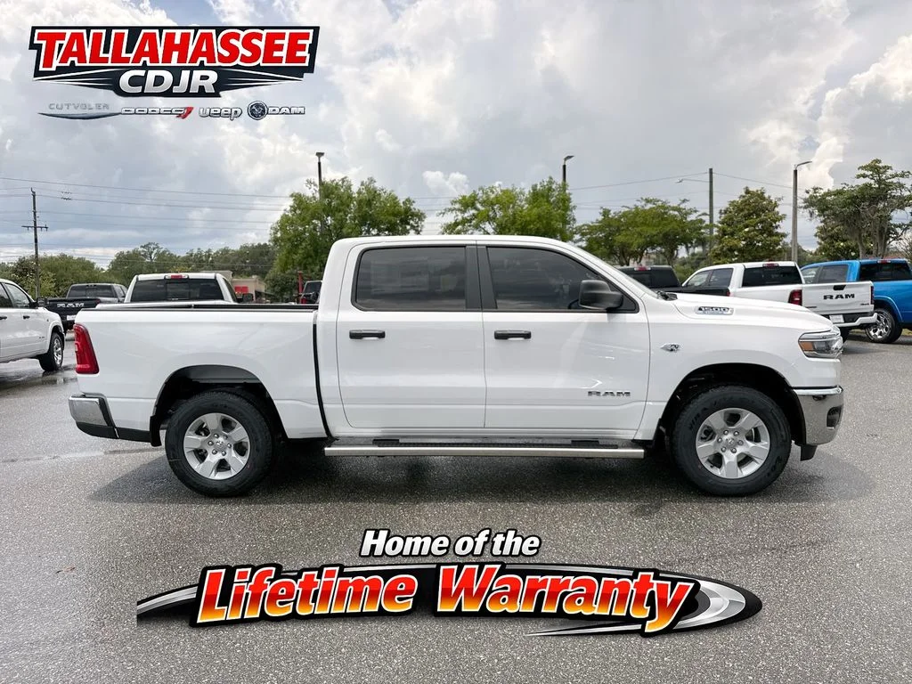New 2026 Bright White Clear-Coat Exterior Paint RAM Tradesman image 2