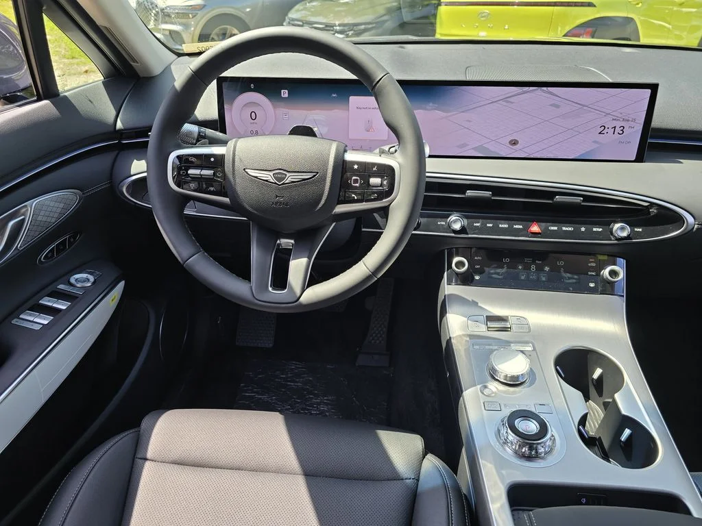 New 2026 Silver Genesis 2.5T Advanced image 8