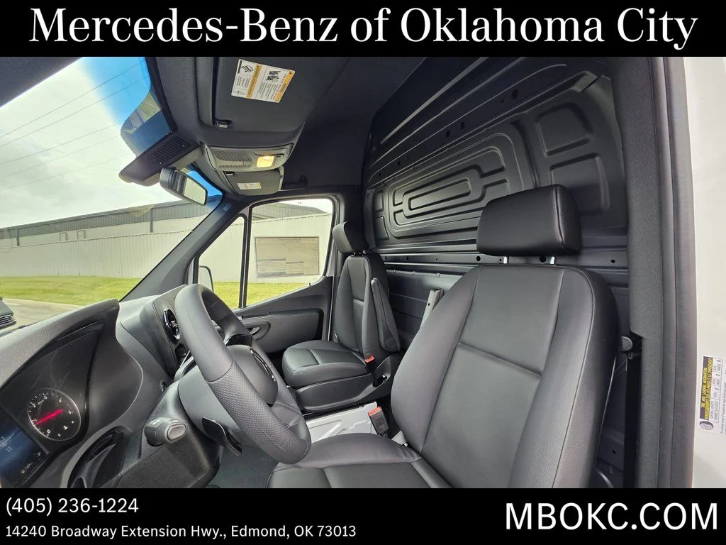 New 2026 Arctic White Mercedes-Benz Cargo 144 WB image 13