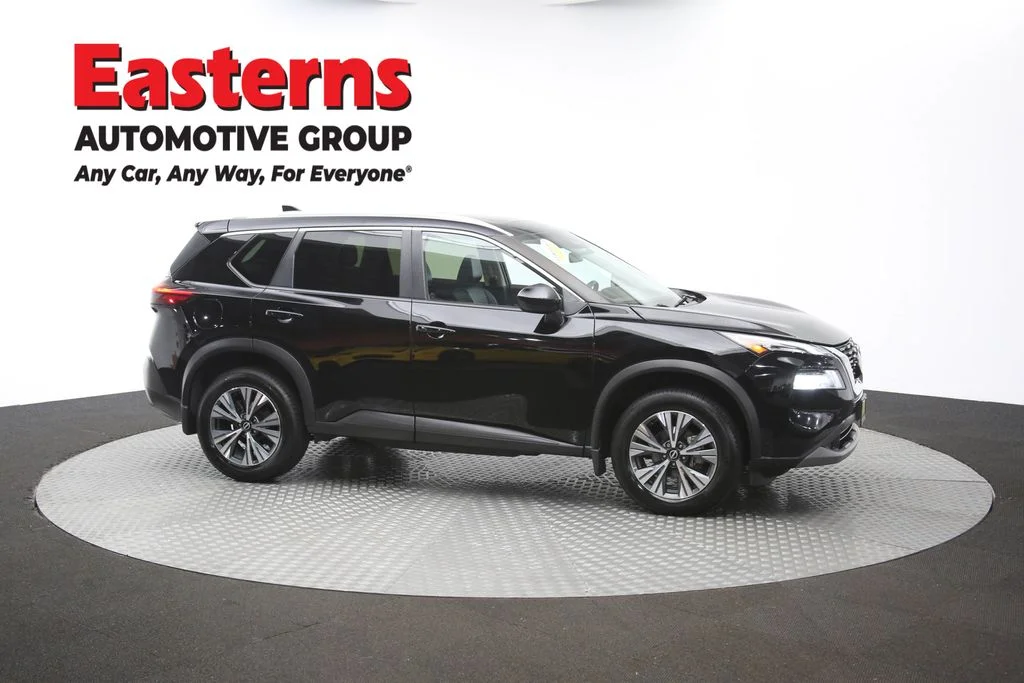 Used 2023 Black Nissan SV image 49