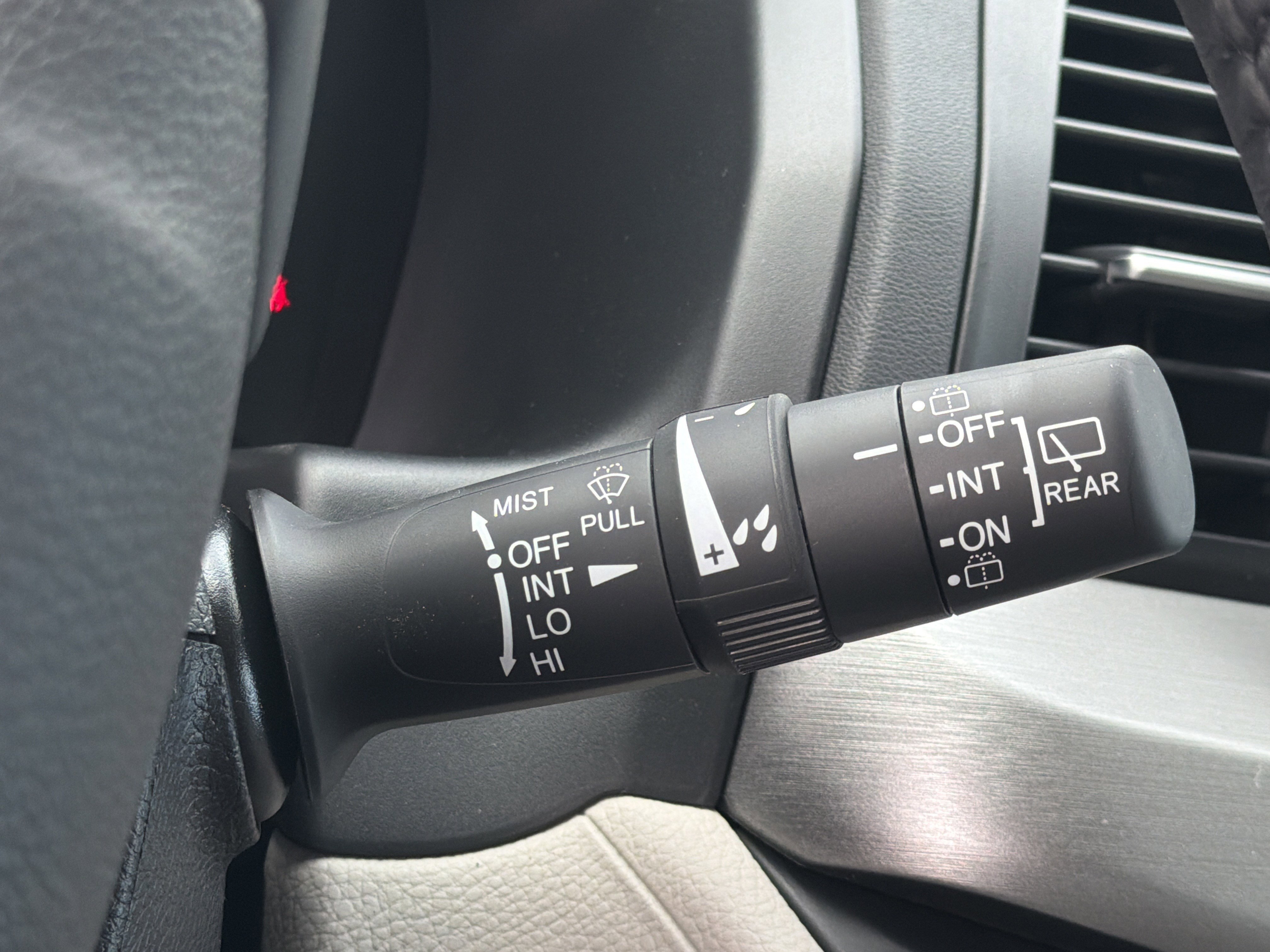 2026 Honda Odyssey EX-L - Photo 14