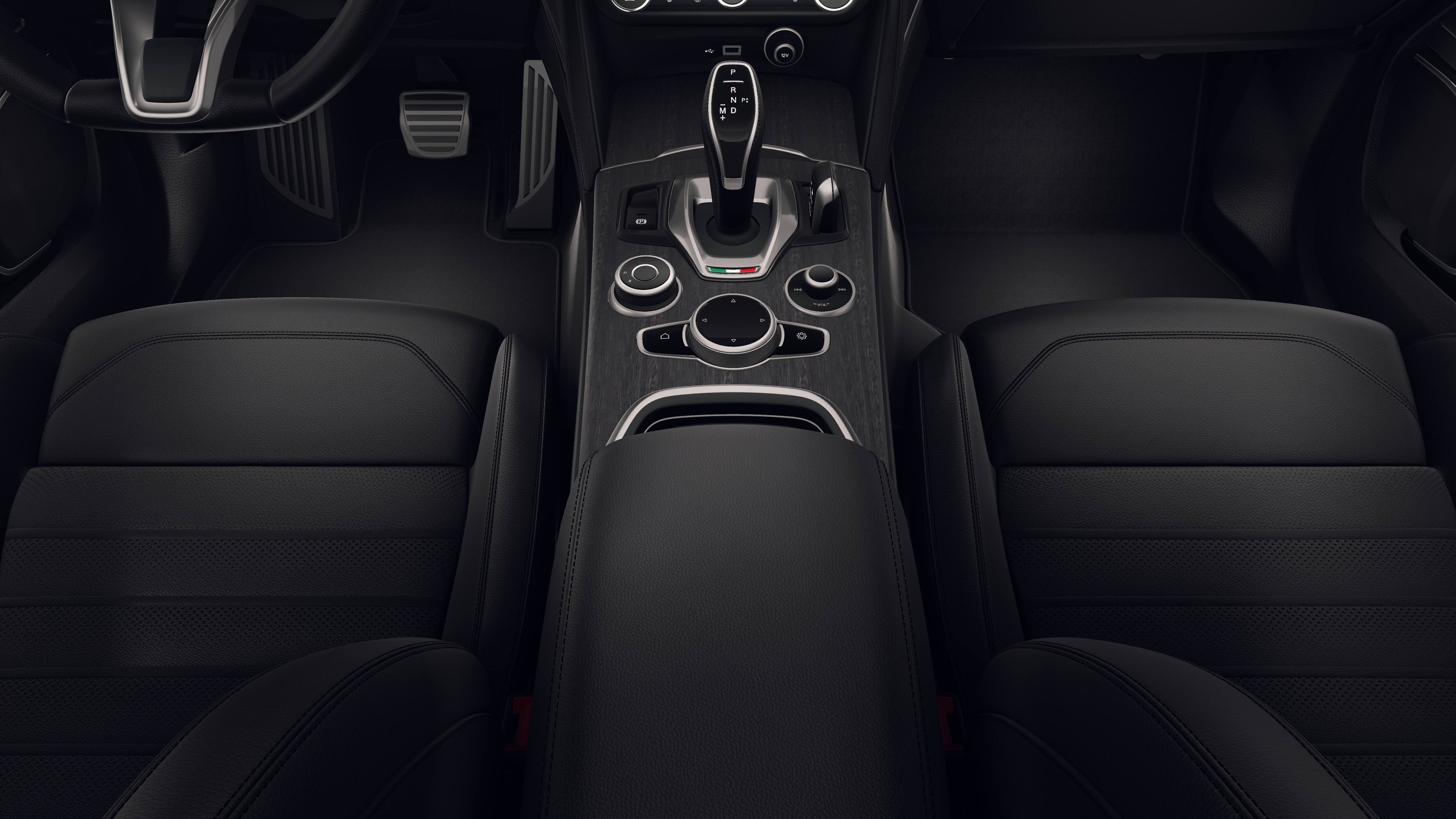 New 2026 Milano White Exterior Paint Alfa Romeo Base image 16
