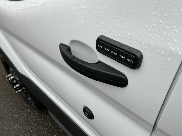 New 2026 Oxford White Ford Base image 11