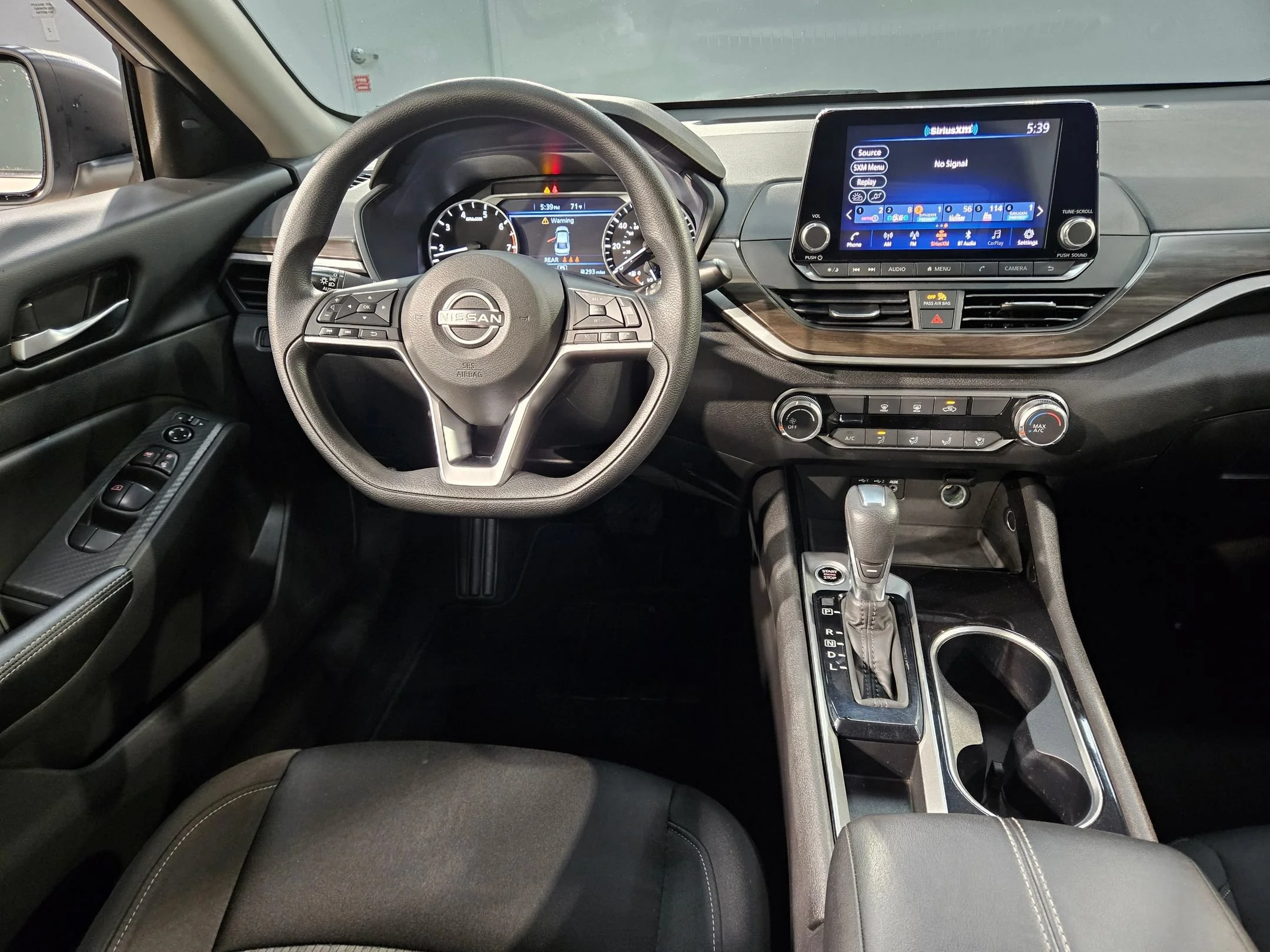 Used 2024 Brilliant Silver Metallic Nissan 2.5 SV image 9