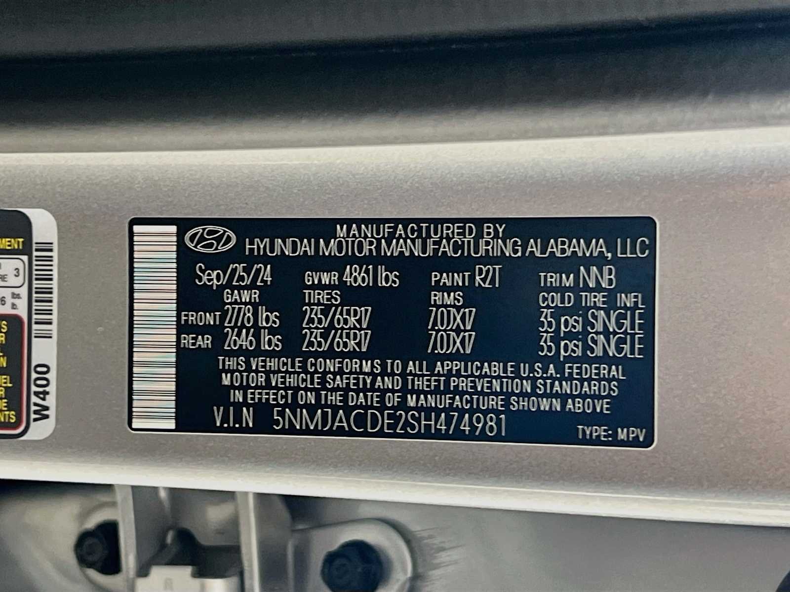 Used 2025 Shimmering Silver Hyundai SE image 30