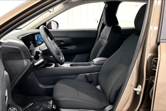 New 2027 Canyon Bronze Nissan S image 10